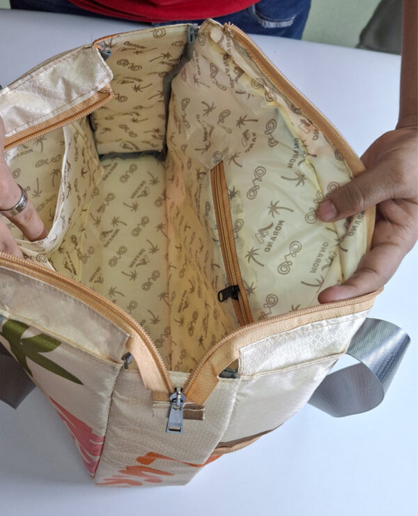 Chinese Traditional Style Handbag with Elegant Design for Women Shopping, Office, and Travel